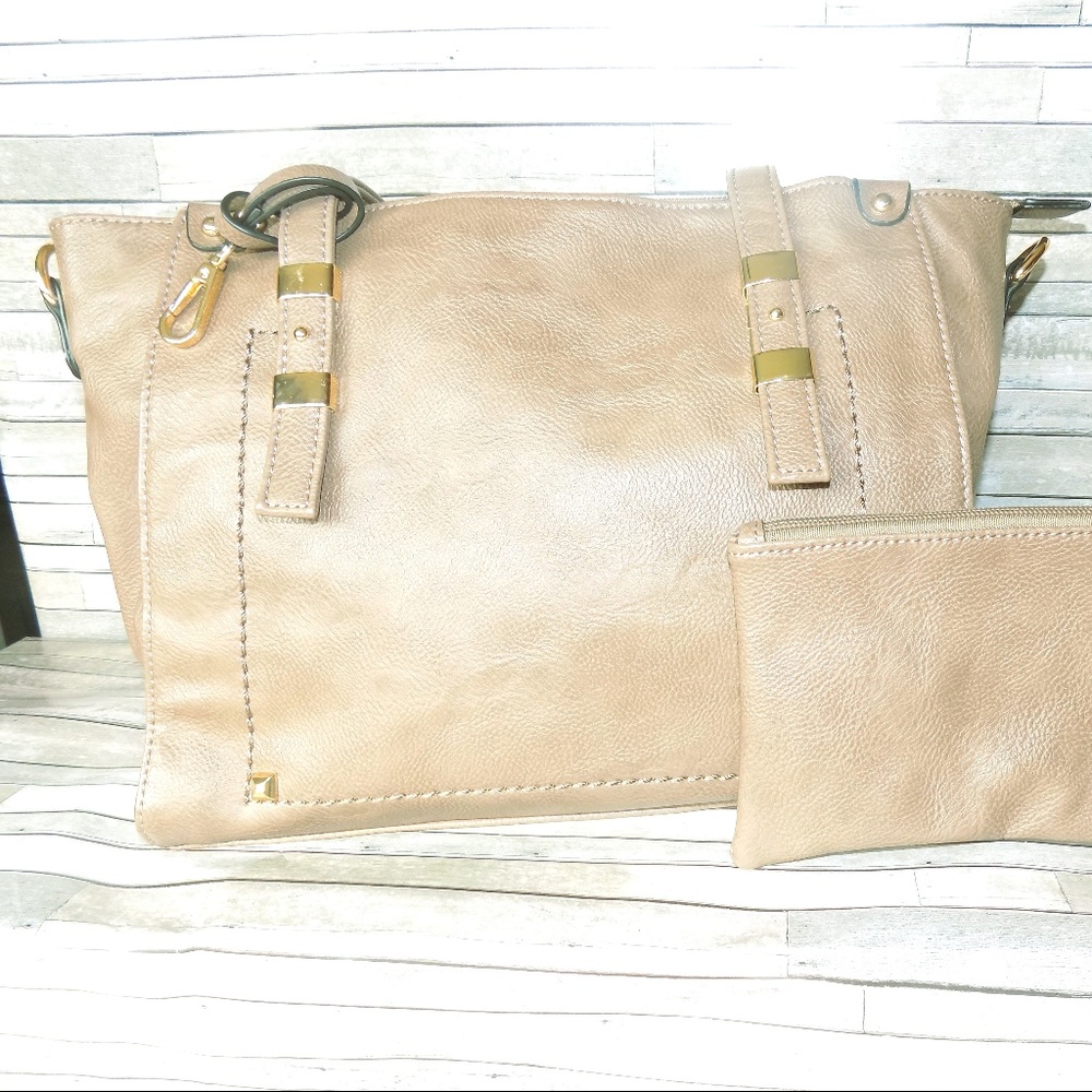 Brown leather purse